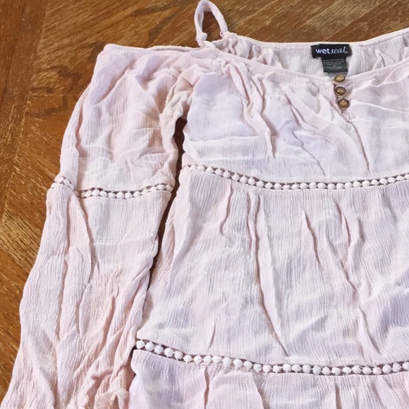 Pink top - Picture 2 of 4